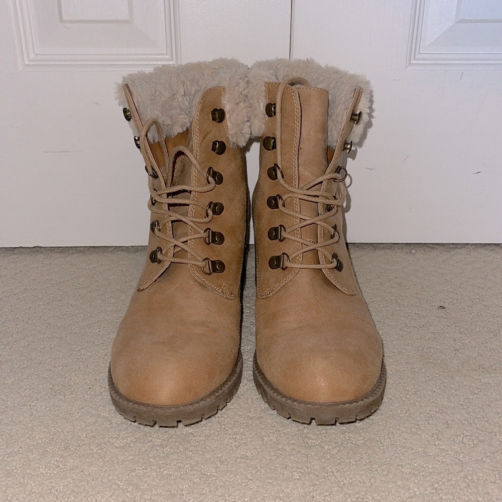 Cliffs By White Mt. Boot Womens Size 10 Brown Cozy N Comfortable Winter